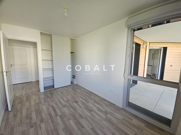 Superbe T3 récent avec grand balcon avec vue sur jardin