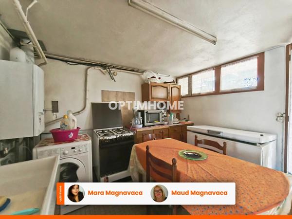 Maison de ville avec locataires