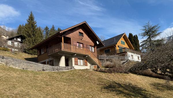 Saint-Pierre-d'Entremont (73670) Chalet à la montagne - Vue panoramique imprenable - 30 mn de Chambéry - St-Pierre d'Entremont (73670 - 38380)