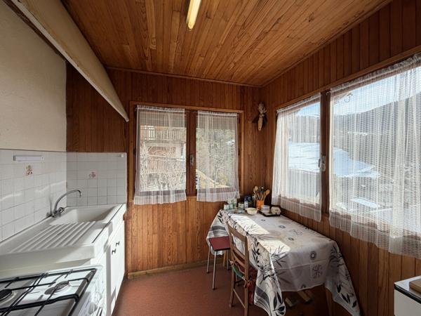 Saint-Pierre-d'Entremont (73670) Chalet à la montagne - Vue panoramique imprenable - 30 mn de Chambéry - St-Pierre d'Entremont (73670 - 38380)