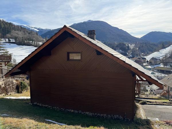 Saint-Pierre-d'Entremont (73670) Chalet à la montagne - Vue panoramique imprenable - 30 mn de Chambéry - St-Pierre d'Entremont (73670 - 38380)