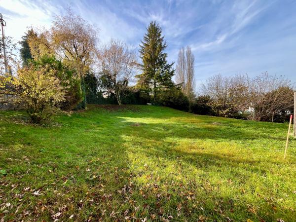 Terrain constructible 6 ares avec CU