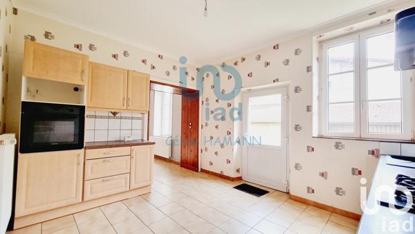 Maison traditionnelle 4 pièces de 120 m² à Merviller (54120)