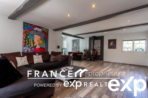 Maison 245 m2 - 7 pièces.