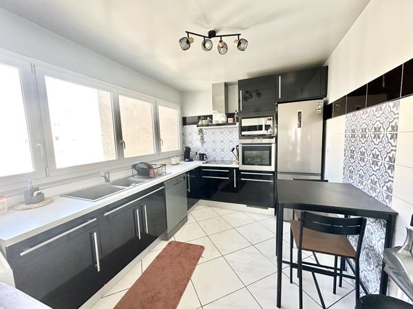 Appartement - 4 pièce(s) - 86 m2