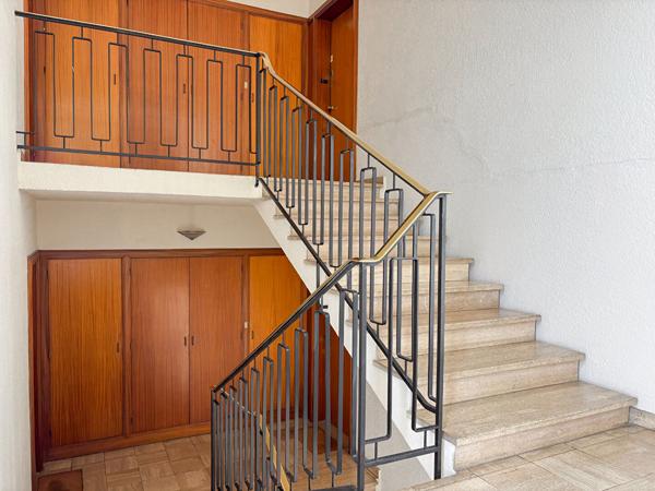 Appartement 5 pièces à vendre - Dernier étage avec terrasse à Angers, secteur Les Justices