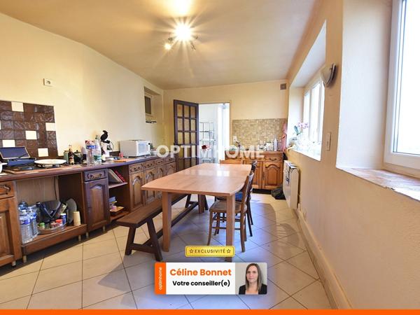 Maison + dépendances + terrain