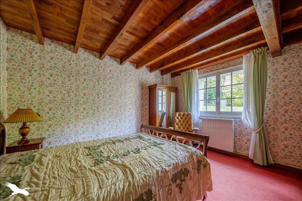 Maison à vendre |  Saint-Martin-le-Mault |  6 pièces | 184 m²