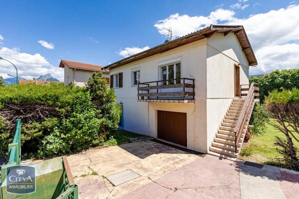Maison à vendre 5 pièces 103m² Seyssins (38180)