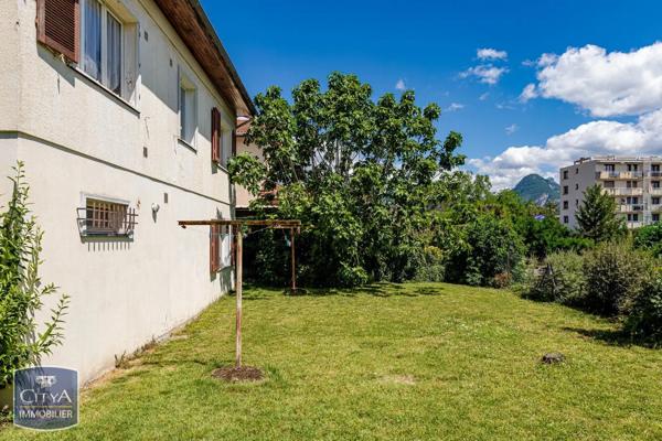 Maison à vendre 5 pièces 103m² Seyssins (38180)