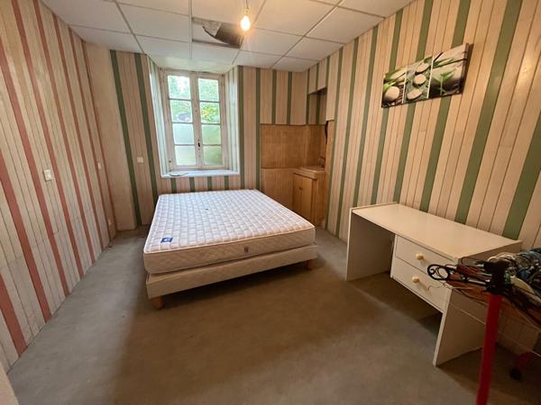 A vendre, ensemble immobilier à Merdrignac axe RN164