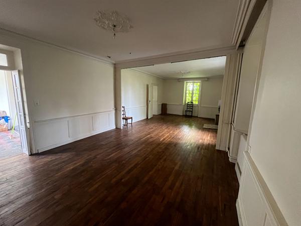 A vendre, ensemble immobilier à Merdrignac axe RN164