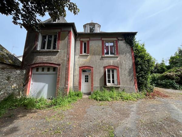 A vendre, ensemble immobilier à Merdrignac axe RN164