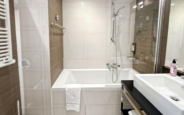 Appartement à vendre    1 pièce • 22,43 m2 Nice