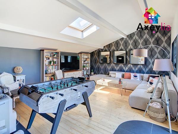 Roanne (42300) A VENDRE - ROANNE - LOFT AVEC TERRASSE SANS VIS-À-VIS ET GARAGE