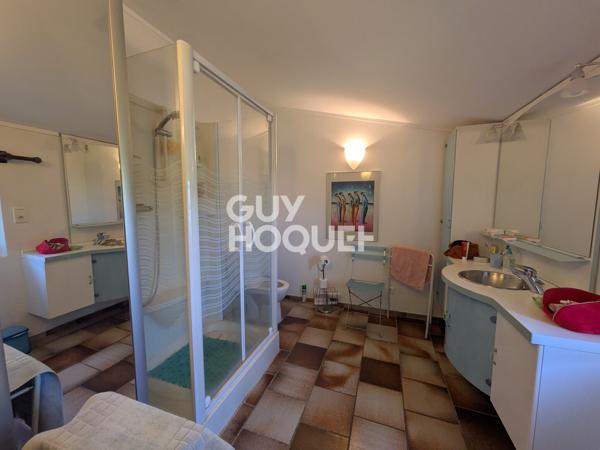 MAISON À VENDRE DE 6 PIÈCES DE 173,00 M²