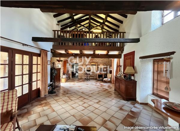 MAISON À VENDRE DE 6 PIÈCES DE 173,00 M²