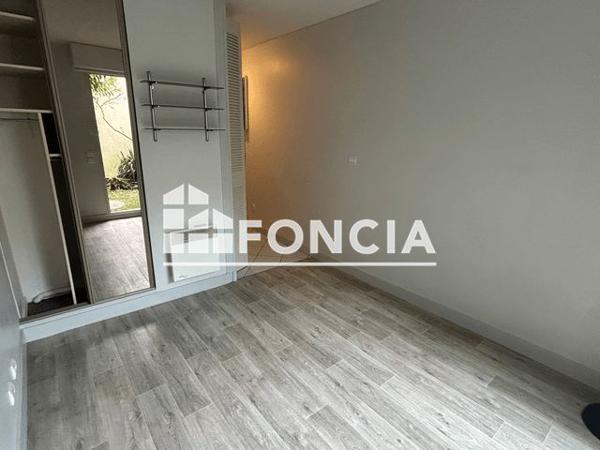 Location Studio 15.74 m² - 31/33 RUE VICTOR HUGO Talence 33400