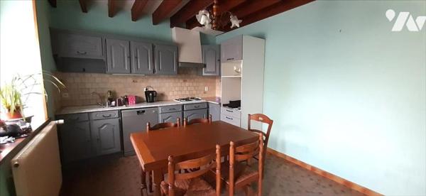 MAISON EN PIERRES STE CROIX HAGUE TROIS CHAMBRES + GARAGES + DEPENDANCE + JARDIN AUTOUR