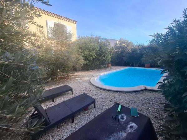 Maison à vendre 5 pièces (84)