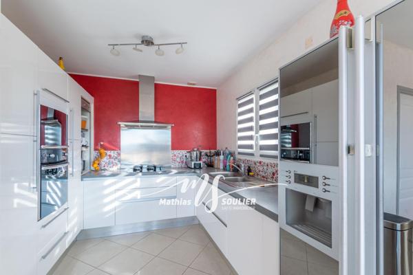 Villa familiale de 260 m² avec vue panoramique