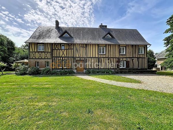 Vente
                Demeure de Prestige285 m² - 11 Pièces -
                    BOURG ACHARD (27310)