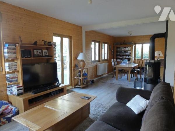 MONT-SAINT-MARTIN - CHALET 6 PIECES 150 M²