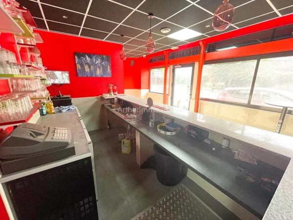 Vente Local commercial 99 m2 à Villeneuve-Saint-Georges