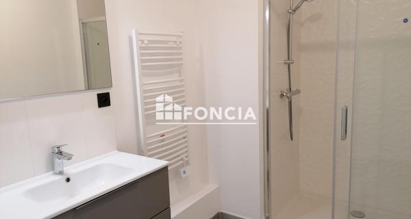 Location Appartement 3 pièces 69.32 m² - Montfavet 84140