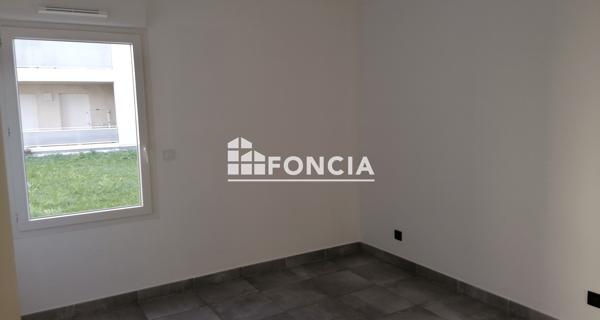 Location Appartement 3 pièces 69.32 m² - Montfavet 84140