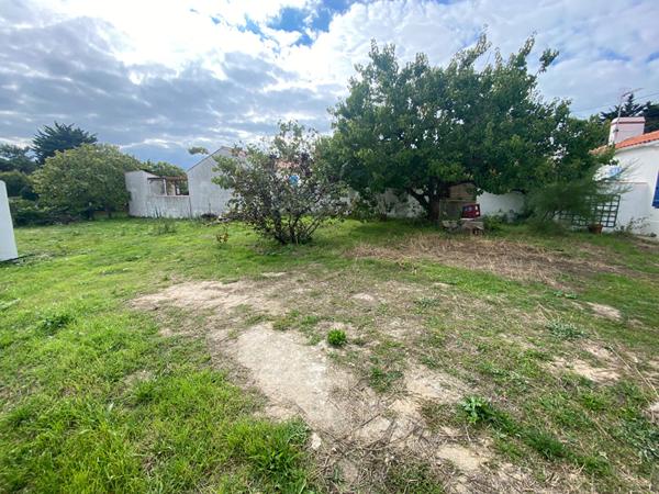 Maison sur les hauteurs de Barbâtre centre plage