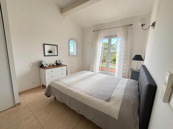 Magnifique villa avec piscine et poolhouse sur un terrain de 2.900 m²