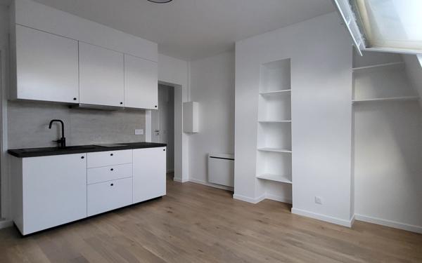 Appartement à vendre    2 pièces • 23 m2 Paris 6