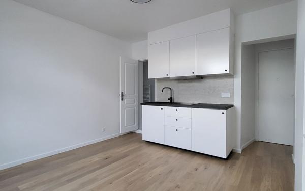 Appartement à vendre    2 pièces • 23 m2 Paris 6