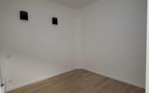 Appartement à vendre    2 pièces • 23 m2 Paris 6
