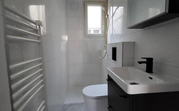 Appartement à vendre    2 pièces • 23 m2 Paris 6