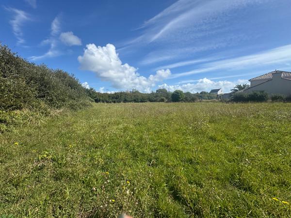 Superbe terrain constructible idéalement situé à Camaret sur Mer