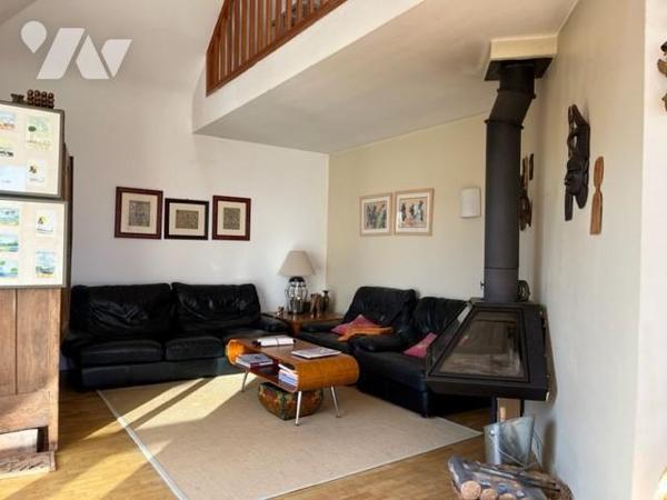 Maison de 1995 sur sous sol 