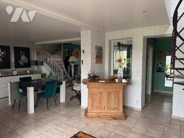 A SAISIR SUR LA COMMUNE D'ANSTAING

Belle maison familiale de 148 m² habitables située dans u...