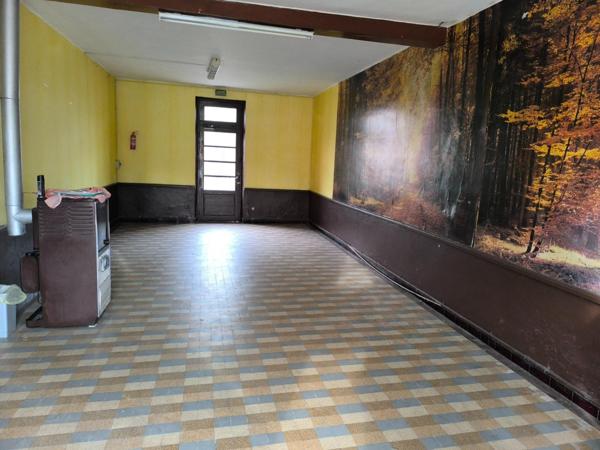 Maison de caractère type immeuble de 220m2 environ