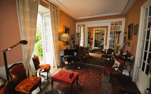 Maison à vendre    6 pièces •  Saint-Yrieix-la-Perche