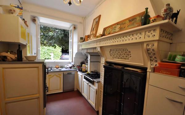 Maison à vendre    6 pièces •  Saint-Yrieix-la-Perche