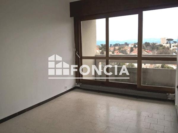 Location Appartement 3 pièces 55.02 m² - 41 BD DE LA COMTESSE Marseille 13012