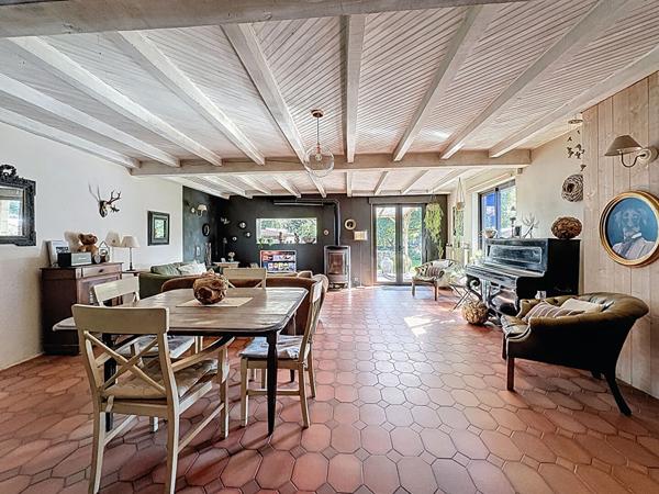 Maison de caractère & Local commercial - accès privatif au Blavet. 5 Chambres, 268m² - Inzinzac-Lochrist