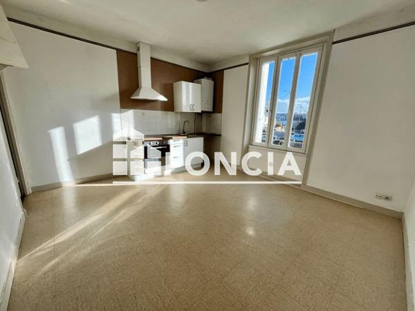 Location Appartement 2 pièces 33.96 m² - 5 RUE TURGOT Brest 29200