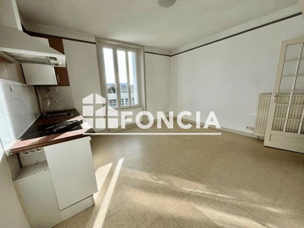 Location Appartement 2 pièces 33.96 m² - 5 RUE TURGOT Brest 29200