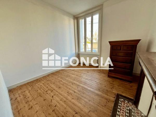 Location Appartement 2 pièces 33.96 m² - 5 RUE TURGOT Brest 29200