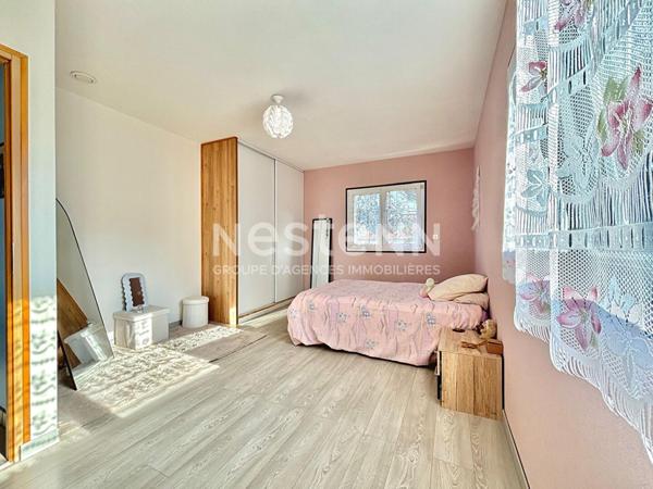 Nestenn Igny - Villa contemporaine BBC 265 m² Verrières-le-Buisson - 6 chambres - Géothermie - DPE A - Sous-sol total - Terrain 921 m² piscinable - Proche RER B Massy