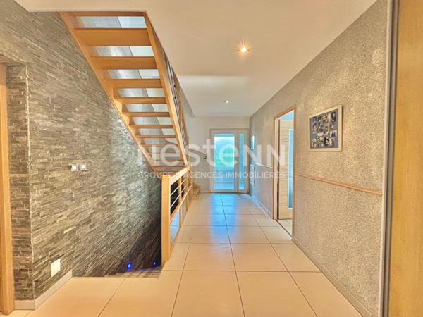 Nestenn Igny - Villa contemporaine BBC 265 m² Verrières-le-Buisson - 6 chambres - Géothermie - DPE A - Sous-sol total - Terrain 921 m² piscinable - Proche RER B Massy