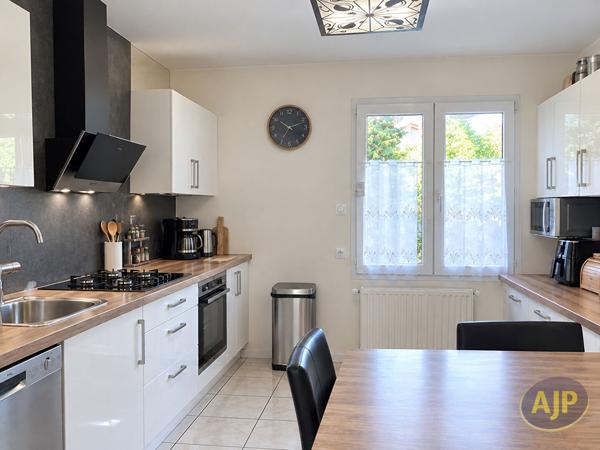 Maison à vendre Vertou - 7 pièces, 148m² avec 4 chambre(s) à 648 000€ - AJP Immobilier Saint-Sébastien-sur-Loire